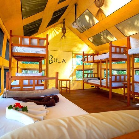 แบร์ฟุต มันตา ไอส์แลนด์ รีสอร์ต Hotel Drawaqa Island ภายนอก รูปภาพ
