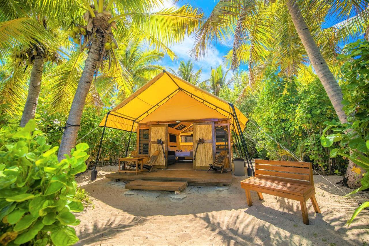 แบร์ฟุต มันตา ไอส์แลนด์ รีสอร์ต Hotel Drawaqa Island ภายนอก รูปภาพ