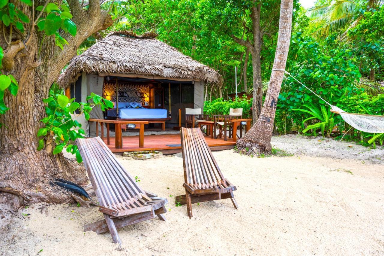 แบร์ฟุต มันตา ไอส์แลนด์ รีสอร์ต Hotel Drawaqa Island ภายนอก รูปภาพ