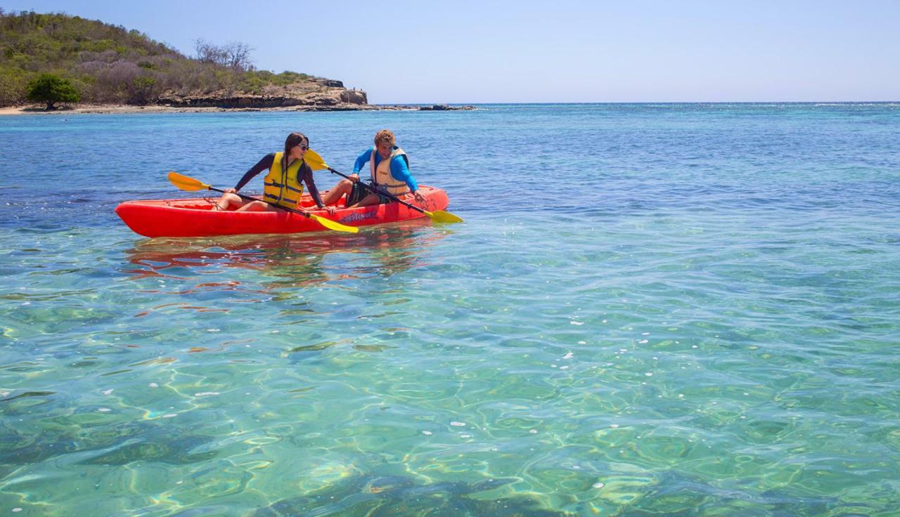 แบร์ฟุต มันตา ไอส์แลนด์ รีสอร์ต Hotel Drawaqa Island ภายนอก รูปภาพ