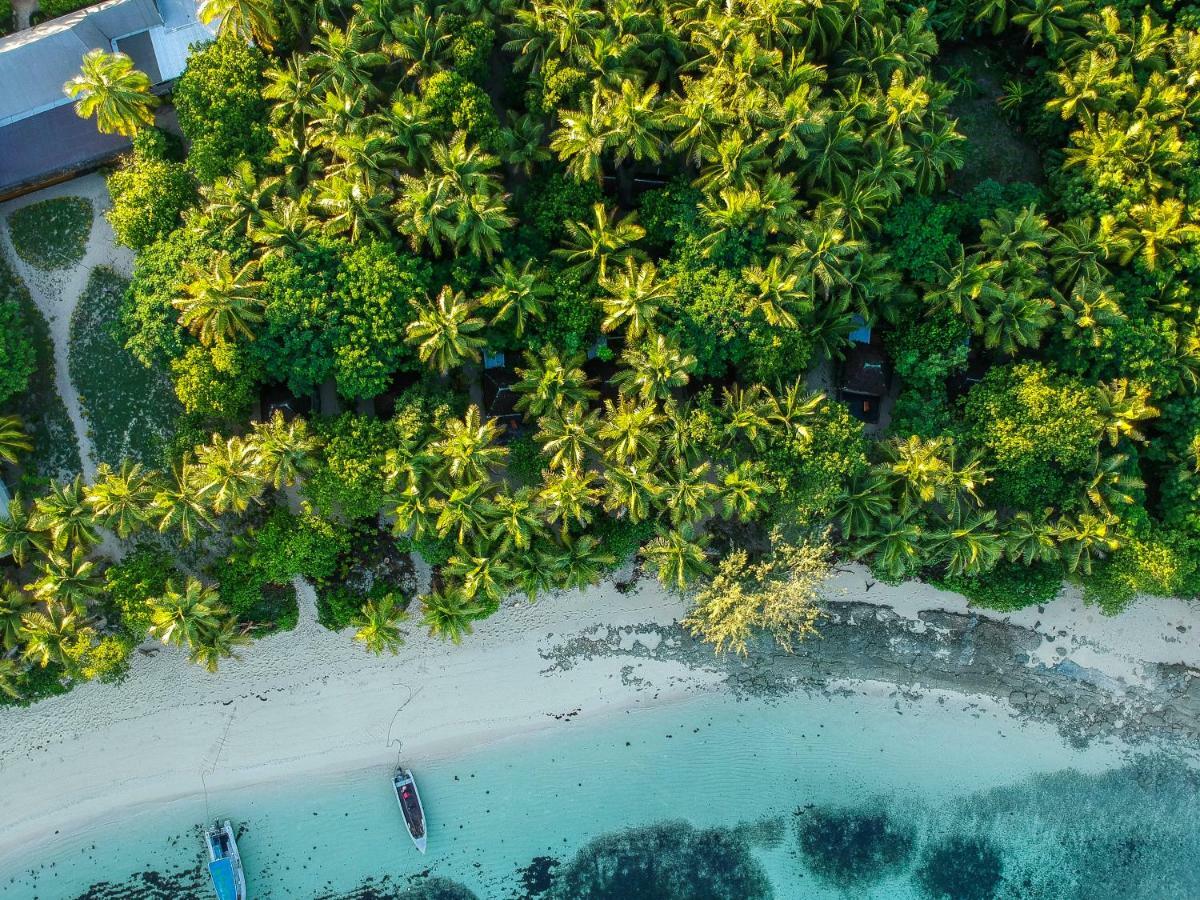 แบร์ฟุต มันตา ไอส์แลนด์ รีสอร์ต Hotel Drawaqa Island ภายนอก รูปภาพ