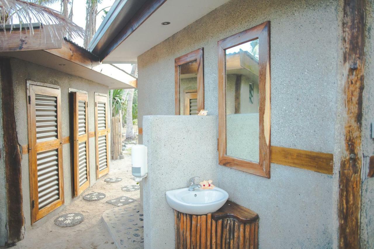 แบร์ฟุต มันตา ไอส์แลนด์ รีสอร์ต Hotel Drawaqa Island ภายนอก รูปภาพ