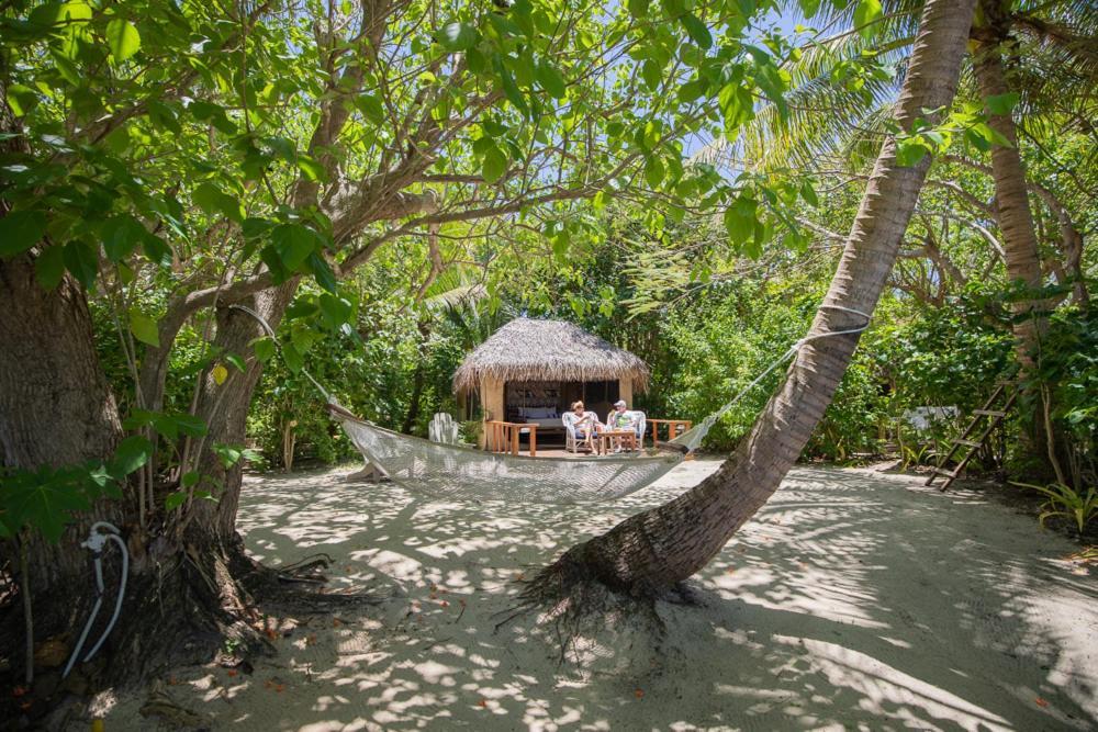 แบร์ฟุต มันตา ไอส์แลนด์ รีสอร์ต Hotel Drawaqa Island ภายนอก รูปภาพ